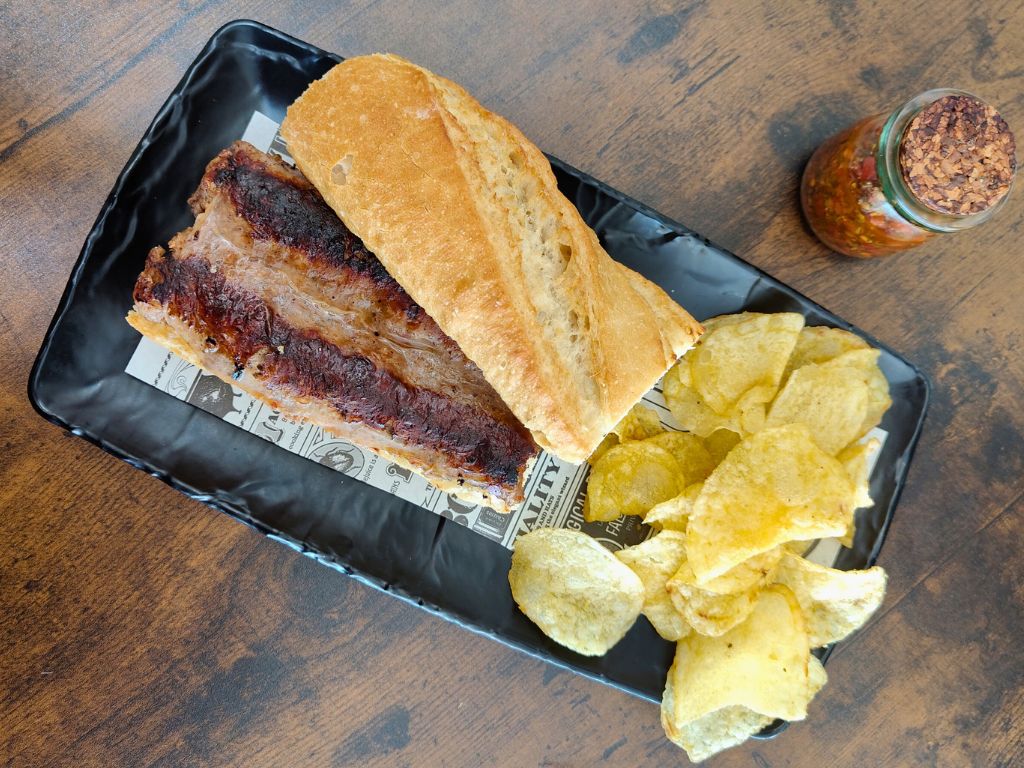 choripan, chorizo criollo, carne argentina, asado argentino, comida argentina, martín fierro