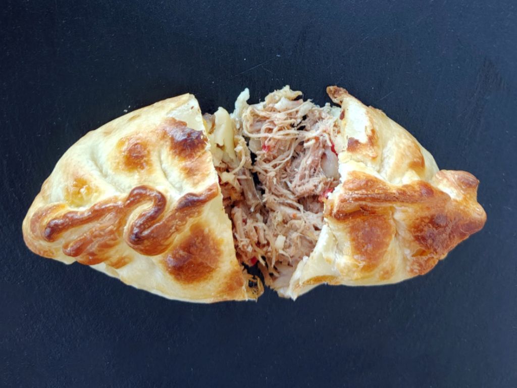 empanada argentina, comida argentina, martín fierro